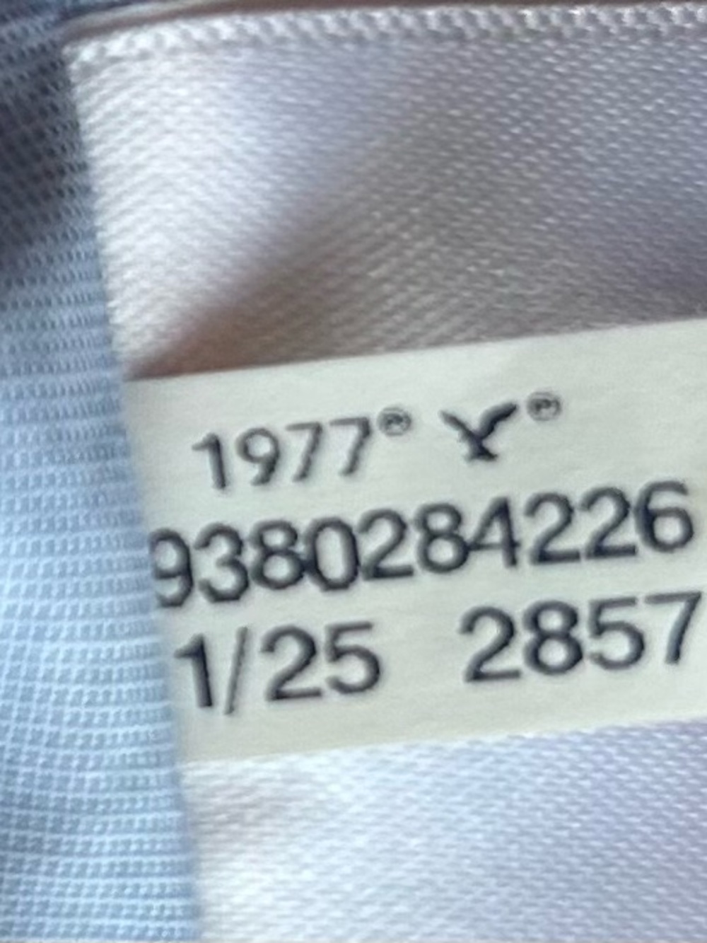 American Eagle Blue Button Down Shirt Men’s Small 100% Cotton Relaxed Fit Preppy - Picture 6 of 11